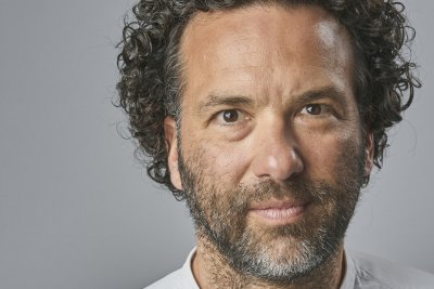 Prof. Laurent Lacour Prof. Laurent Lacour