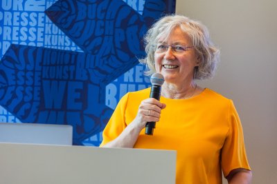 Begrüßung durch Anja Gauler, Abteilungsleiterin Wirtschaftsforschung und Landesentwicklung der Hessen Agentur